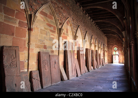 Kreuzgang, Wissembourg, Elsass, Frankreich Stockfoto