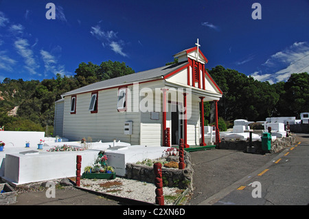 Katholische Kirche Whakarewarewa lebenden Thermal Village, Rotorua, Bucht von viel Region, Nordinsel, Neuseeland Stockfoto