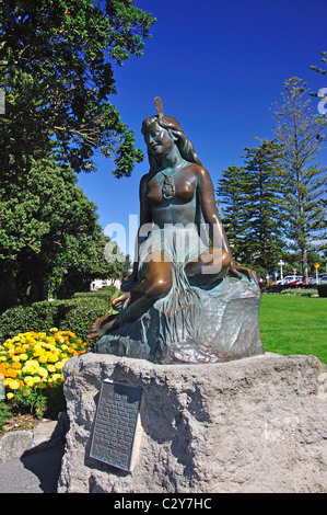 "Pania des Riffs" Maori Jungfernfahrt Statue, Marine Parade Gardens, Marine Parade, Napier, Hawkes Bay, North Island, Neuseeland Stockfoto