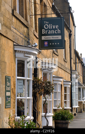 Gästehaus in High Street, Broadway, Worcestershire, England, UK Stockfoto