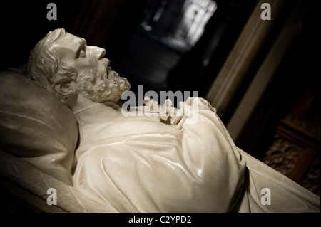 Detail eines der Herzöge Norfolks Grab in Fitzalan Kapelle, Arundel Castle, West Sussex, UK Stockfoto