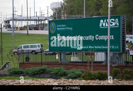 Oak Ridge, Tennessee - die Y-12 National Security Complex, die Material für Kernwaffen produziert. Stockfoto