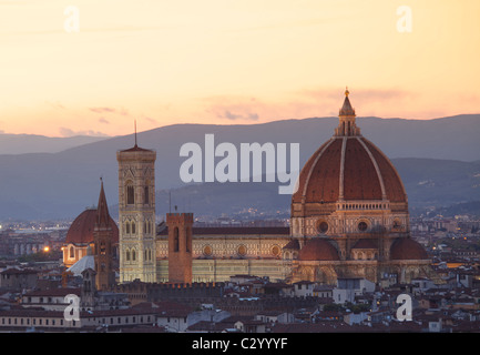 Santa Maria del Fiore Kathedrale gesehen vom Piazzale Michelangelo, Florenz, Italien Stockfoto