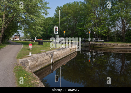 Bulholme-Sperre auf der Aire und Calder Navigation Stockfoto