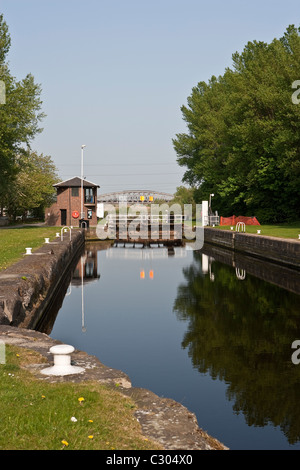 Bulholme-Sperre auf der Aire und Calder Navigation Stockfoto