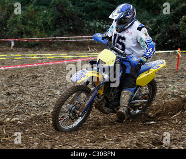 Motocross-Rennen in der Kampagne von turin Stockfoto