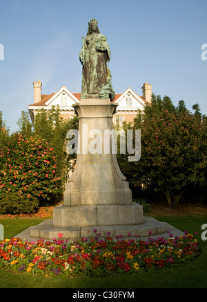 Statue der Königin Victoria Candie Gardens St Peter Port Guernsey Kanalinseln Stockfoto