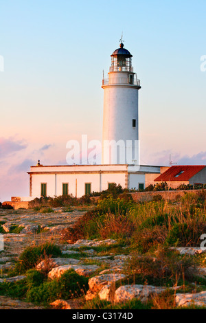 Der Leuchtturm von La Mola auf der Insel Formentera (Balearen, Spanien). Stockfoto