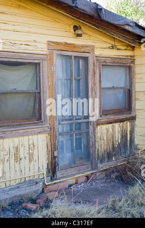 Der Zug hört nicht auf alte und verlassene Ancho Railroad Depot mehr, Ancho, New Mexico. Stockfoto