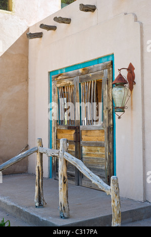 Eingang zur Riverstone Ranch in Hondo Valley, New Mexico. Stockfoto