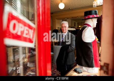 David Coulthard Schneidermeister und Inhaber von Tom Brown Schneider in Eton Stockfoto