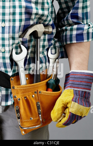 Bild von verschiedenen Tools in Tasche der Mechaniker Stockfoto