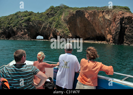 AUSFLUGSSCHIFF VON KHO THALU INSEL, REGION BANG SAPHAN, THAILAND, ASIEN Stockfoto