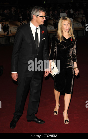 Jay Jopling und Sam Taylor-Wood The World Premiere des neuen James Bond-Film "Quantum of Solace" statt im Odeon Kino, Stockfoto