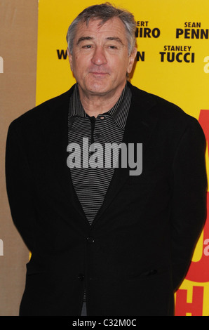 Robert De Niro bei einem Fototermin für seinen neuen Film "Was gerade passiert ist" anlässlich der Dorchester Hotel in London, England - 10.11.08 Stockfoto