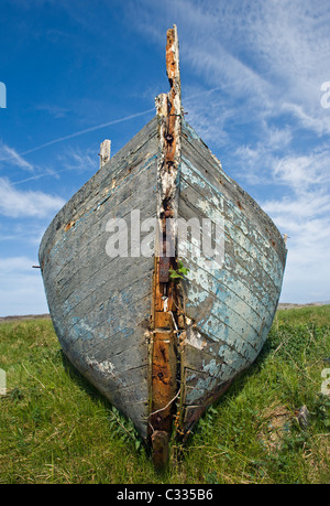 Angelboot/Fischerboot am Ostende, Inishbofin, County Galway. Stockfoto