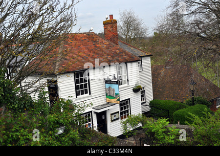 Ypern Castle Inn, Roggen, bekannt als "The Scheibenwischer". Stockfoto