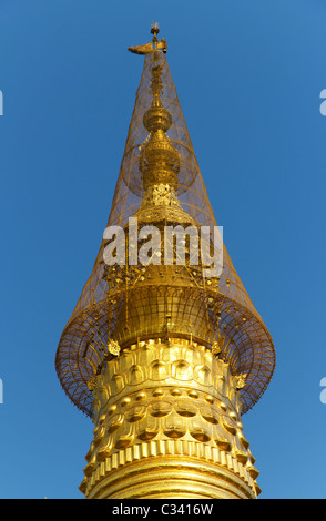 Top Gold Pagode des buddhistischen Tempel der Shwesandaw Paya in Pyay, Myanmar Stockfoto