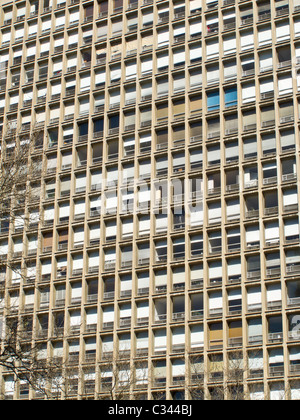 Kips Bay Towers Kondominium Komplex wurde vom Architekten I.M. konzipiert Pei, New York City, USA Stockfoto