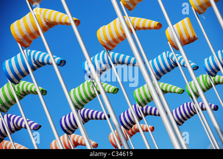 Die Skulptur "Le Vent Souffle Où il Veut" von Daniel Buren. Beaufort03: Kunst am Meer. De Haan, Belgien. Stockfoto