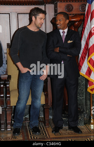 Gerard Butler und Jamie Foxx Stars der kommenden Film, "Law Abiding Citizen" werden während einer Pressekonferenz nach Philadelphia begrüßt. Stockfoto