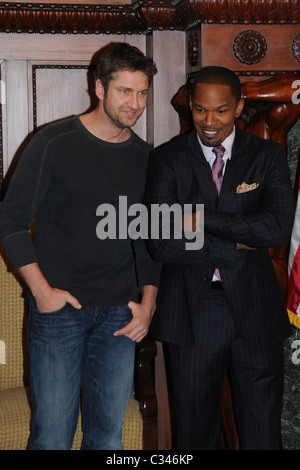 Gerard Butler und Jamie Foxx Stars der kommenden Film, "Law Abiding Citizen" werden während einer Pressekonferenz nach Philadelphia begrüßt. Stockfoto