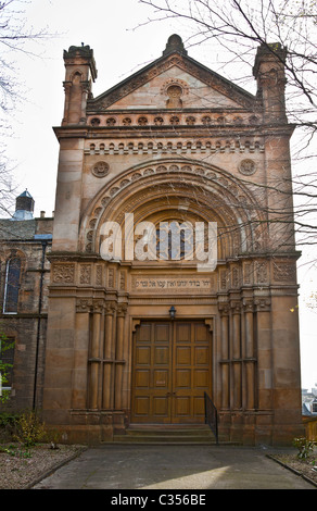 Haupteingang zum Garnethill Synagoge im Zentrum von Glasgow. Der erste speziell gebaute Shul in Schottland, im Jahr 1879 eröffnet. Stockfoto