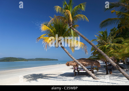 Tropischer Traumstrand am Pantai Cenang auf Langkawi, Malaysia 18 Stockfoto