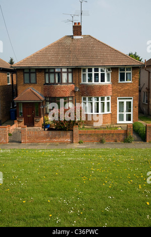 Doppelhaus Haus Erker der 1930er Jahre Ipswich Suffolk England Stockfoto