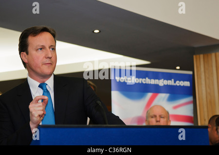 David Cameron besucht die Ulster Unionist Party, Belfast, Mai 2010 Stockfoto