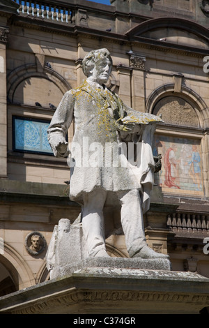 Statue von The York Künstler William Etty außerhalb der York City Art Gallery York North Yorkshire UK Stockfoto
