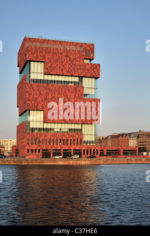 Das MAS-Museum / Museum Aan de Stroom im Hafen von Antwerpen, Belgien Stockfoto