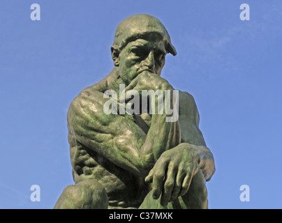 Der Denker von François Auguste René Rodin (12. November 1840 – 17. November 1917). Stockfoto