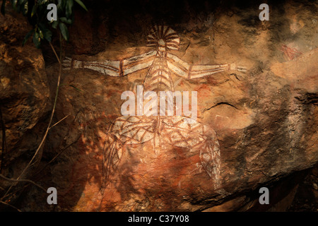 Aborigine-Felskunst am Nourlangie Rock - Kakadu Nationalpark in der Nähe von Darwin, Northern Territory, Australien Stockfoto