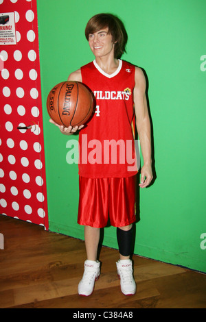 Zac Efron Wachsfigur bei Madame Tussauds in Times Square New Yoerk City, USA - 02.04.09 enthüllt Ray Filmano / Stockfoto