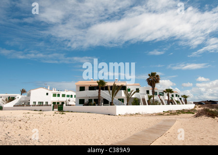 Ferienimmobilien Miete Wohnungen direkt am Strand El Cotillo Fuerteventura Kanarische Inseln Stockfoto