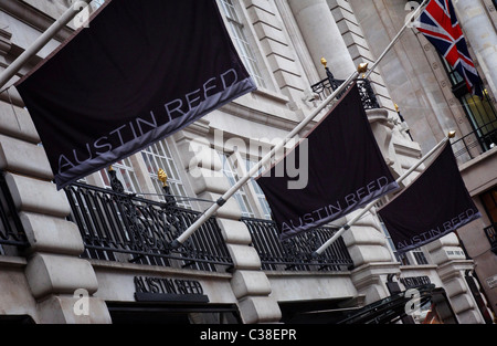 Austin Reed Store in der Regent Street Stockfoto