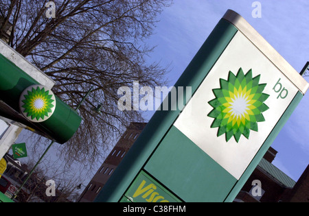 Eine BP-Tankstelle. Stockfoto