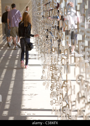 Jaume Plensa Ausstellung im Yorkshire Sculpture Park Twentynine Palms, 2007 Stockfoto