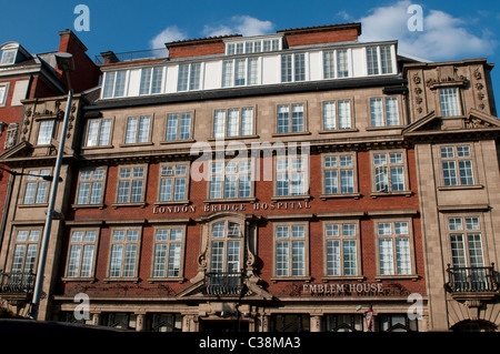 London Bridge Hospital, Emblem Haus Tooley Street, London, UK Stockfoto