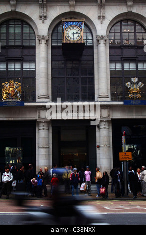 Die Burberry Store auf alten Bond Street, Westminster. Stockfoto