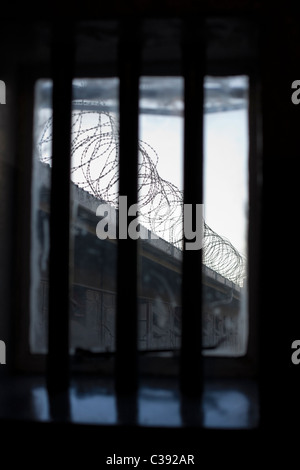 Gefängnis-Fenster-Ansicht Stockfoto