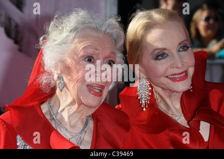 ANN RUTHERFORD ANNE JEFFREYS EIN AMERIKANER IN PARIS. OPENING NIGHT GALA UND WELT-PREMIERE DES NEU RESTAURIERTEN FILMS BEI TCM CLA Stockfoto