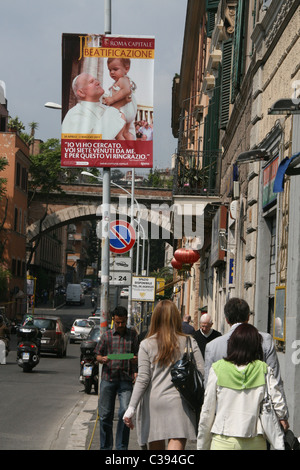 Werbung für die Seligsprechung von Papst Johannes Paul II, Rom Stockfoto