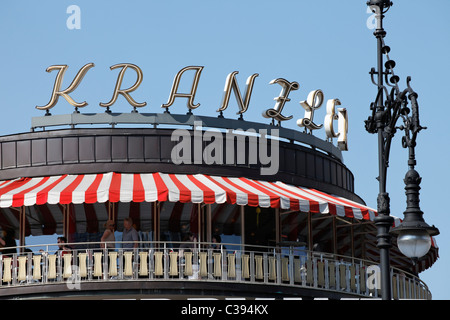 Berlin, das berühmte Café Kranzler. D - 10719 Berlin, Kurfürstendamm Nr. 18 EU/DE/DEU/Deutschland / Capitol Berlin. Stockfoto