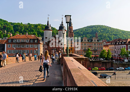 Heidelberger alte Brücke und alte Brücke Tor, Karl-Theodor-Brücke Alte Brücke, Neckar, Deutschland, Europa Stockfoto