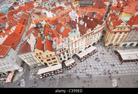 Eine Aussicht auf den Altstädter Ring aus Orloj (astronomical Clock Tower), Prag, Tschechische Republik Stockfoto