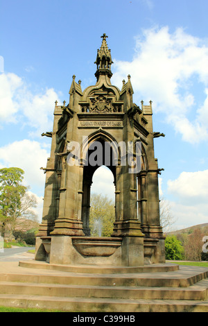 Bolton Abbey auf dem Fluß Wharfe Yorkshire Dales Vereinigtes Königreich UK Anwesen des Duke of Devonshire Fountain in der Nähe von oberen Parkplatz Stockfoto