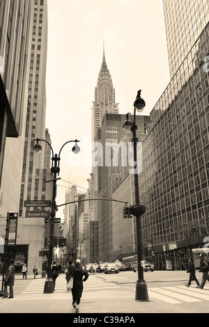 42nd Street ist eine große crosstown Straße und ist mit einigen der wichtigsten Gebäude in Manhattan zu sehen. Stockfoto