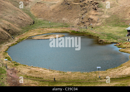 Prashar See, Mandi Bezirk von Himachal Pradesh, Indien Stockfoto